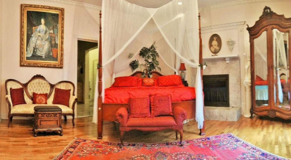Shiloh Chennault Bed & Breakfast Ramer Exterior photo